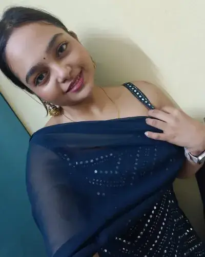 Kra Daadi Escorts Service